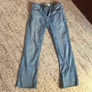 Stretchy denim jeans